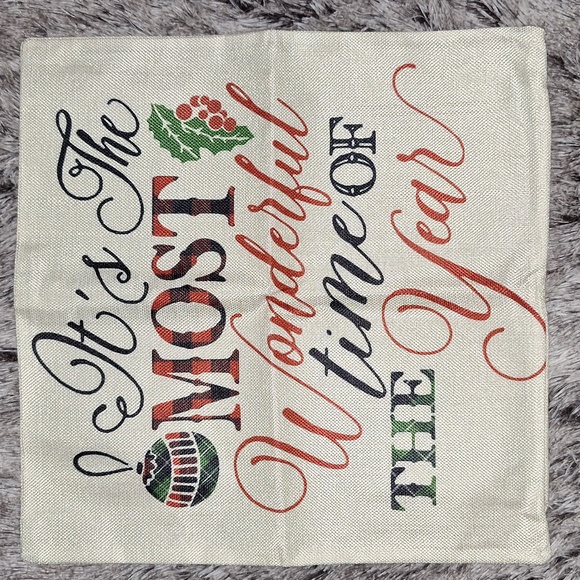 ๐ Christmas throw pillow covers. SEt of 2. 18"x18". New! - Picture 2 of 6